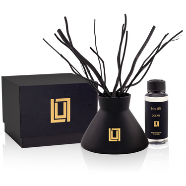 No. 5 Ocean | Marine, Sea Breeze, Eucalyptus | Luxury Reed Diffuser Set | 10 FL Oz. Capacity Matte Black Glass with 1 (4.2 Oz.) Diffuser Oil